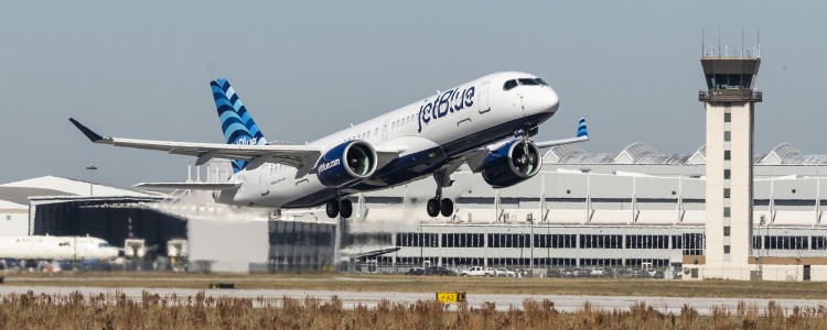JetBlue’s first A220 “Hops” to the sky for the first time