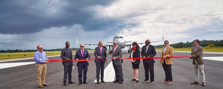 Airport Authority cuts longest runway ribbon